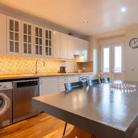 Amazing View By Lovelystay *